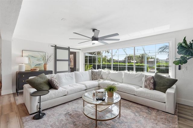 2835 SE 18TH AVENUE, Cape Coral, FL 33904