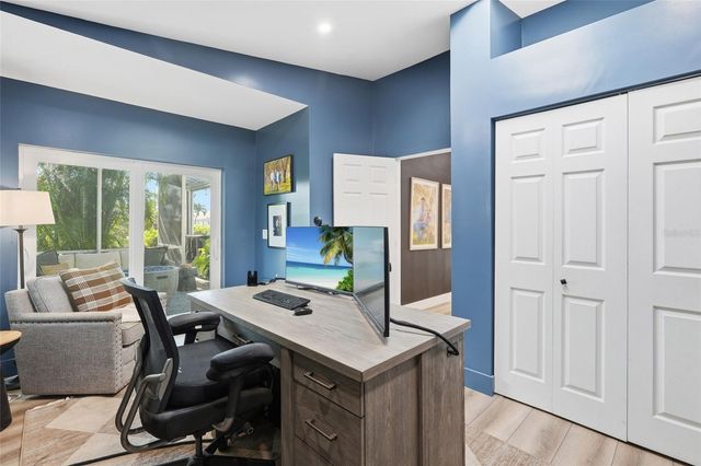 2835 SE 18TH AVENUE, Cape Coral, FL 33904