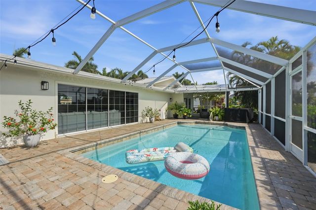 2835 SE 18TH AVENUE, Cape Coral, FL 33904