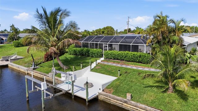 2835 SE 18TH AVENUE, Cape Coral, FL 33904