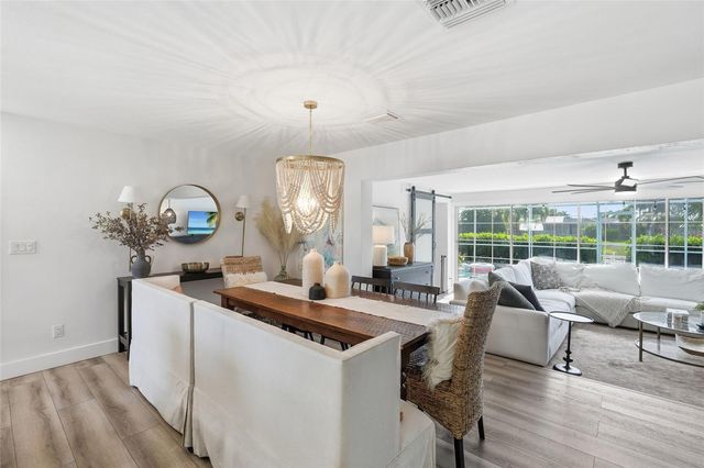2835 SE 18TH AVENUE, Cape Coral, FL 33904