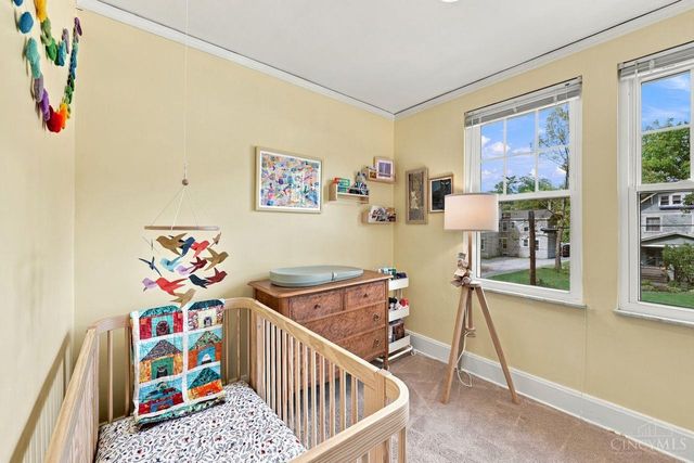 5523 Arnsby Place, Cincinnati, OH 45227