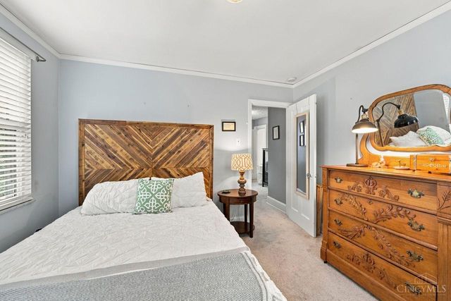 5523 Arnsby Place, Cincinnati, OH 45227