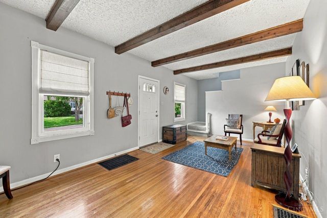 5523 Arnsby Place, Cincinnati, OH 45227