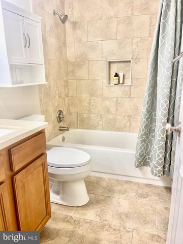 4451 HOLLY AVE, Fairfax, VA 22030