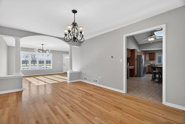 7340 W 115th Street, Worth, IL 60482