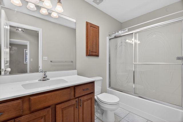 7340 W 115th Street, Worth, IL 60482