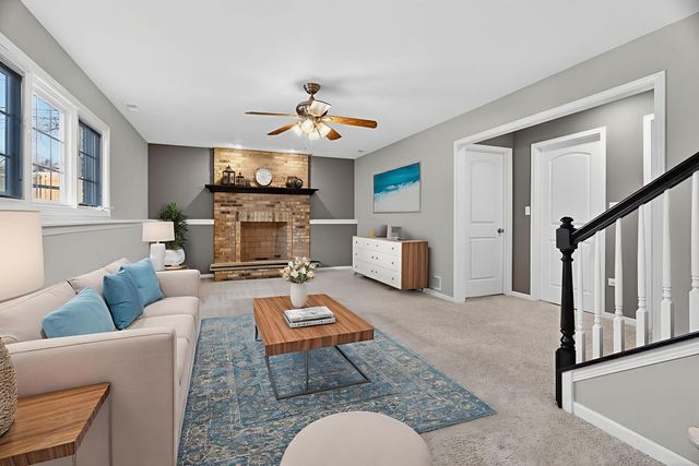 7340 W 115th Street, Worth, IL 60482