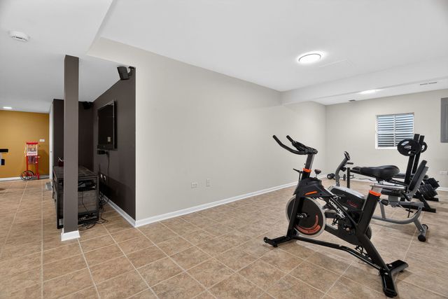 7340 W 115th Street, Worth, IL 60482