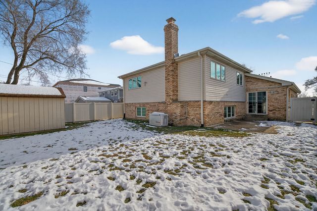 7340 W 115th Street, Worth, IL 60482