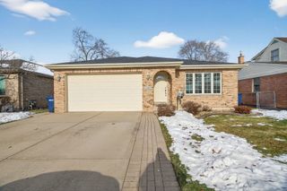 7340 W 115th Street, Worth, IL 60482