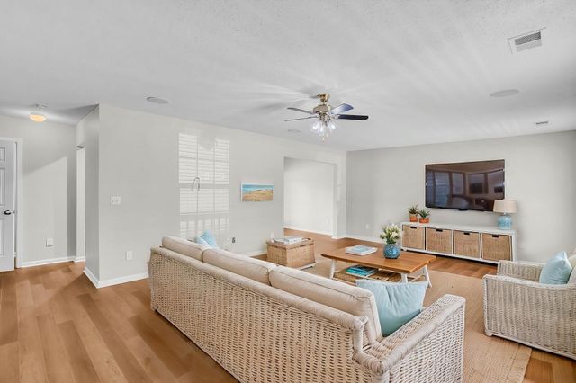 251 Trickle Drive, Summerville, SC 29483
