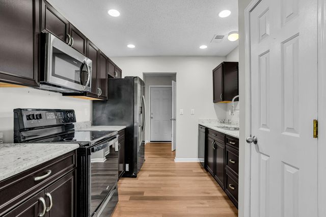 251 Trickle Drive, Summerville, SC 29483