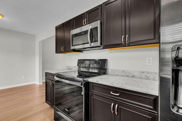 251 Trickle Drive, Summerville, SC 29483