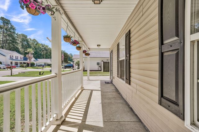 251 Trickle Drive, Summerville, SC 29483