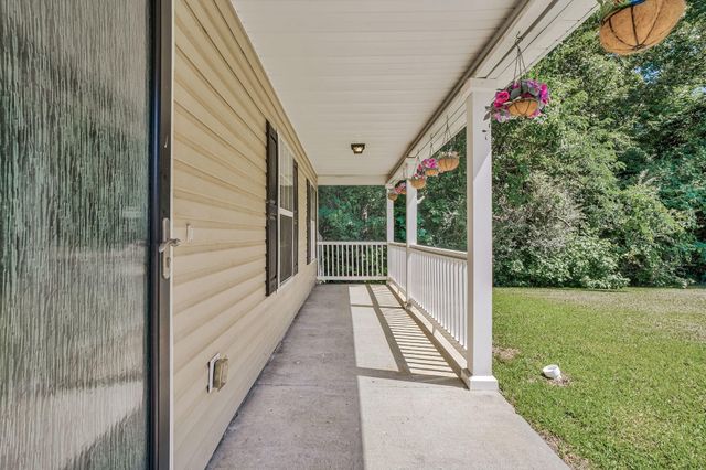 251 Trickle Drive, Summerville, SC 29483