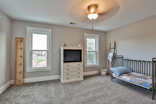 574 Main Street, Milford, OH 45150