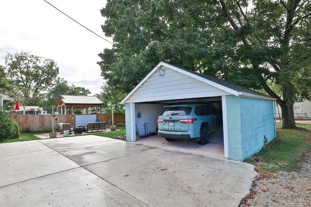 574 Main Street, Milford, OH 45150