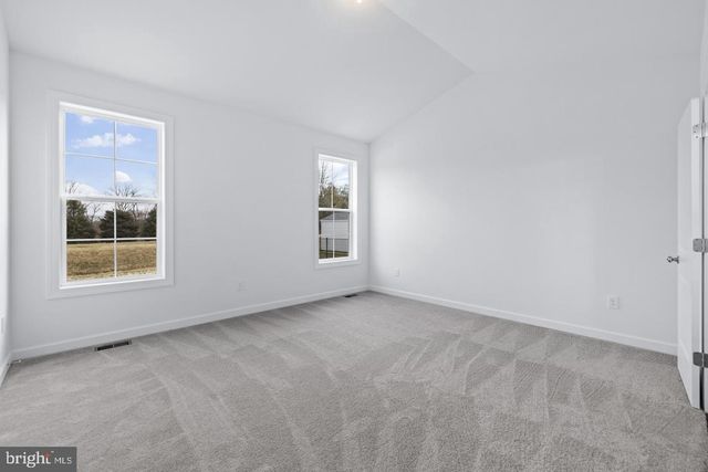 42 LOBELL RD, Abbottstown, PA 17301
