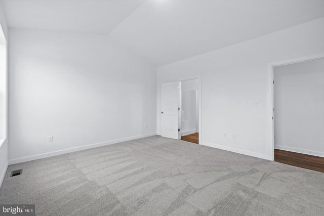 42 LOBELL RD, Abbottstown, PA 17301
