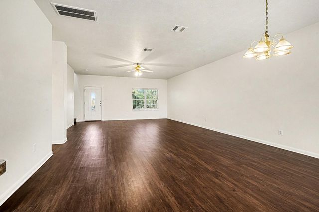 2209 Kingfish Road, Houston, TX 77591