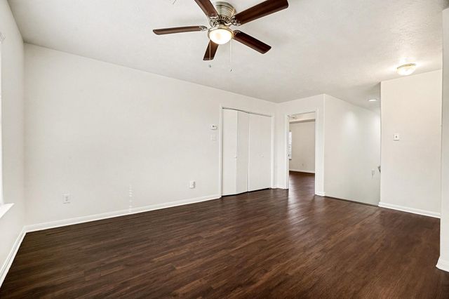 2209 Kingfish Road, Houston, TX 77591