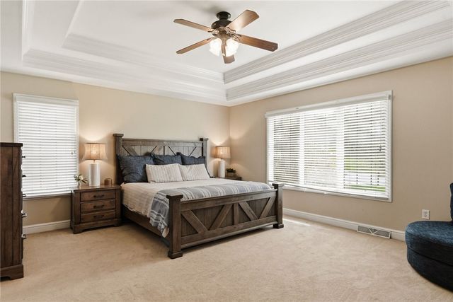 315 Fox Run Dr, Peters Twp, PA 15367