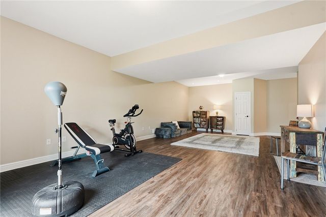 315 Fox Run Dr, Peters Twp, PA 15367
