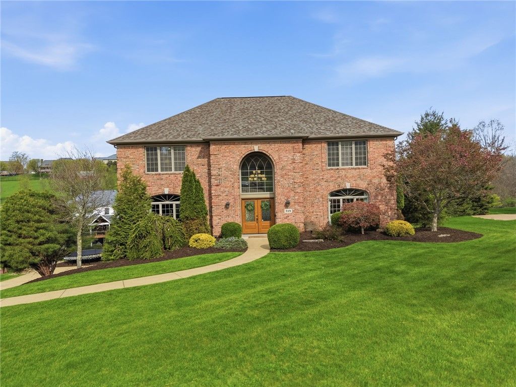 315 Fox Run Dr, Peters Twp, PA 15367