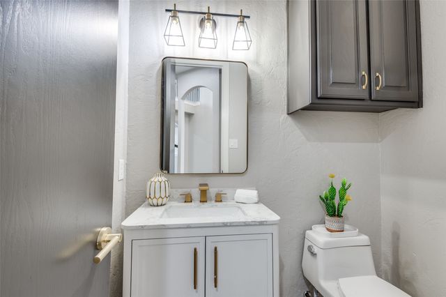 2007 Hill Country Court, Arlington, TX 76012
