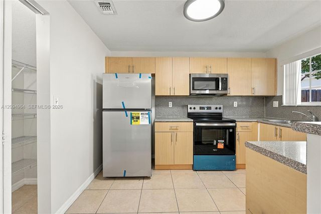 13974 SW 260th Street 101, Homestead, FL 33032