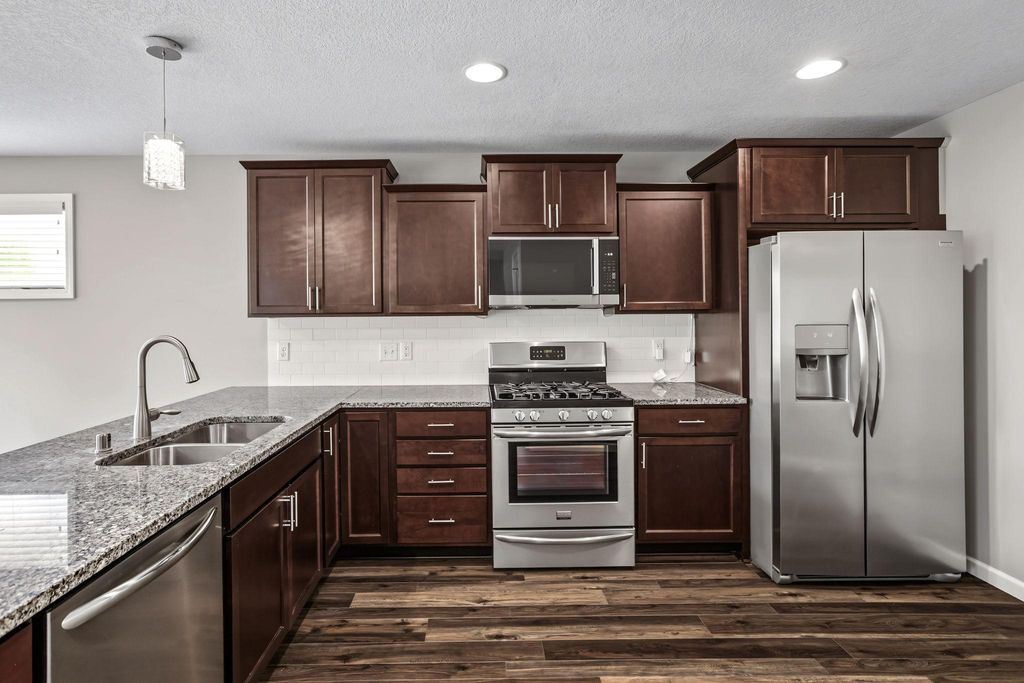 9415 Toledo Lane N, Brooklyn Park, MN 55443 — photo 3