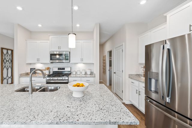 5949 Seabrook Drive, Brownsburg, IN 46112