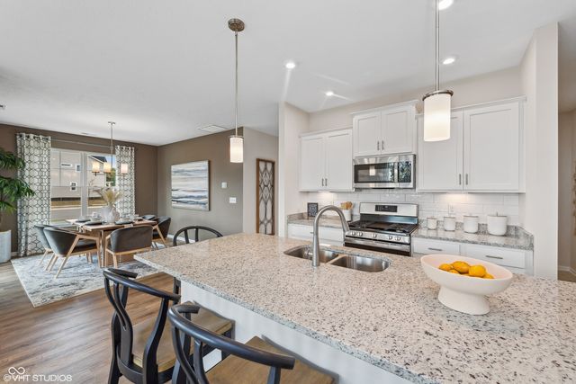 5949 Seabrook Drive, Brownsburg, IN 46112