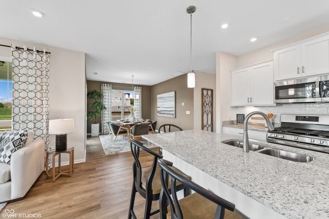 5949 Seabrook Drive, Brownsburg, IN 46112