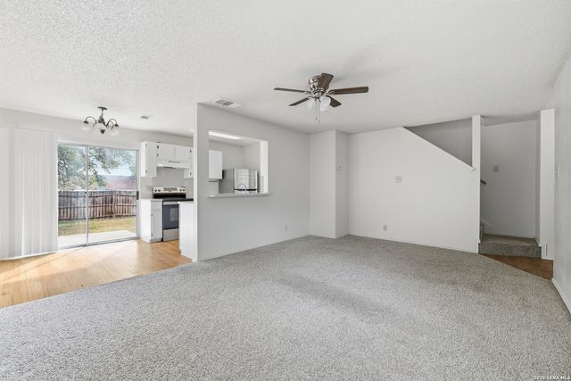5604 Rose Dawn, San Antonio, TX 78250