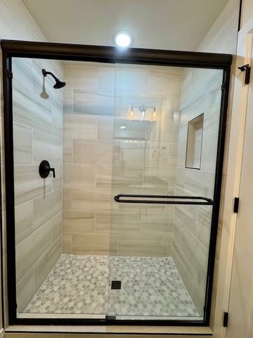 69 Stoneykirk Drive, Bella Vista, AR 72715