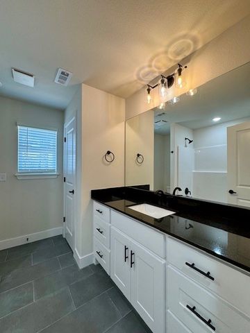 69 Stoneykirk Drive, Bella Vista, AR 72715