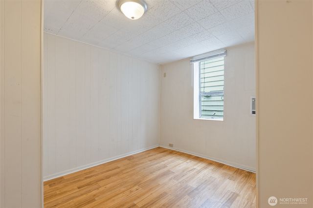 6737 Sycamore Avenue NW, Seattle, WA 98117