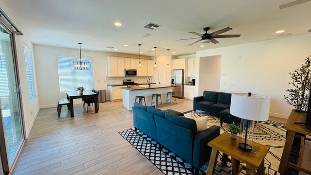 14424 W Aster Drive, Surprise, AZ 85379