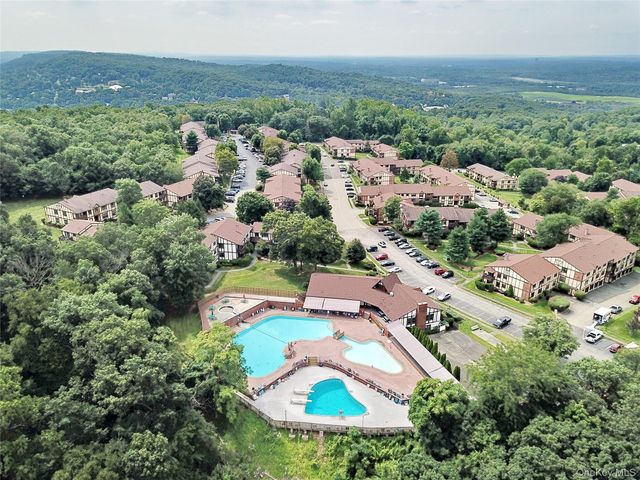 597 Sierra Vista Lane, Valley Cottage, NY 10989