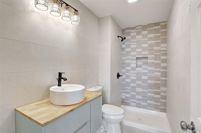 597 Sierra Vista Lane, Valley Cottage, NY 10989