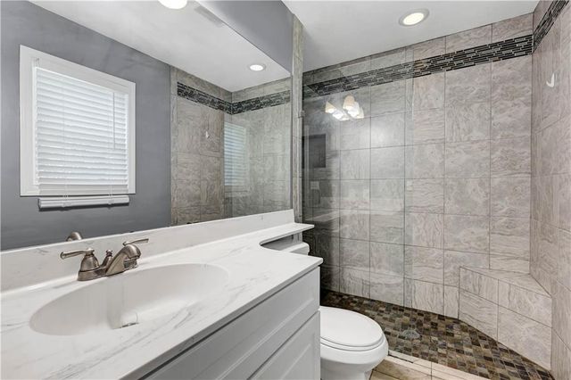 1501 Fieldrock Court, Lawrenceville, GA 30043