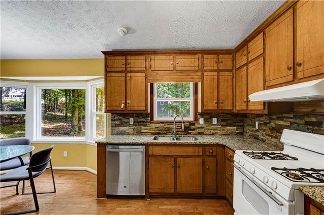 1501 Fieldrock Court, Lawrenceville, GA 30043