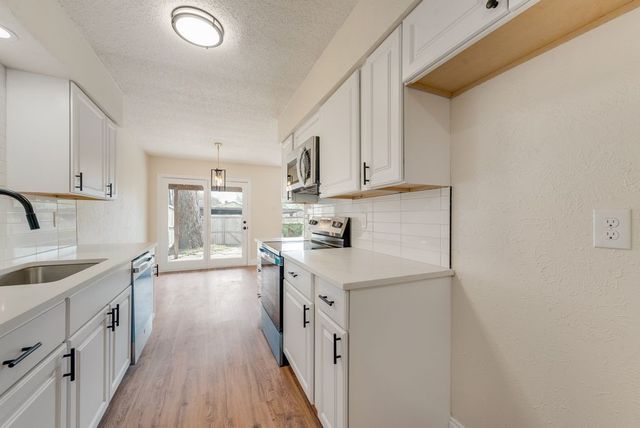 4816 Redwood Drive, Garland, TX 75043
