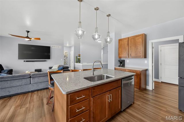 22707 Danison Drive, Warrenton, MO 63383