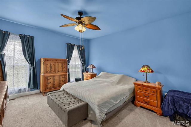 22707 Danison Drive, Warrenton, MO 63383