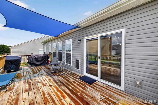 22707 Danison Drive, Warrenton, MO 63383
