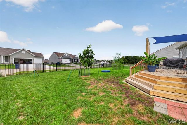 22707 Danison Drive, Warrenton, MO 63383