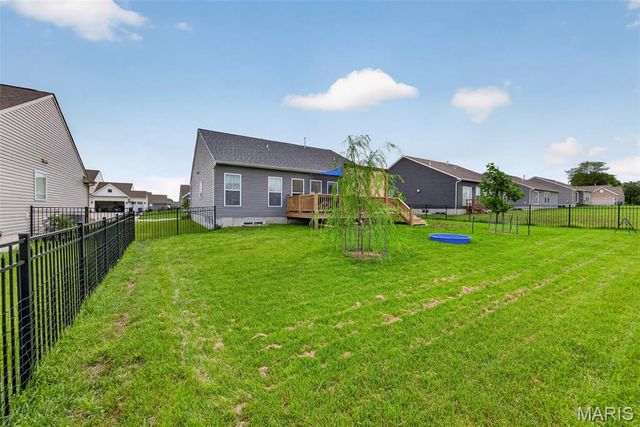 22707 Danison Drive, Warrenton, MO 63383